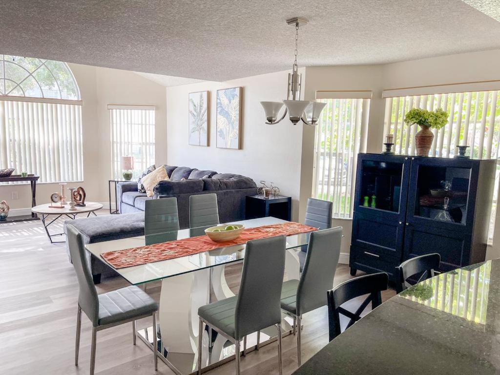 Luxury Condo 3Br Apartment Near Disney World Kissimmee Exteriör bild